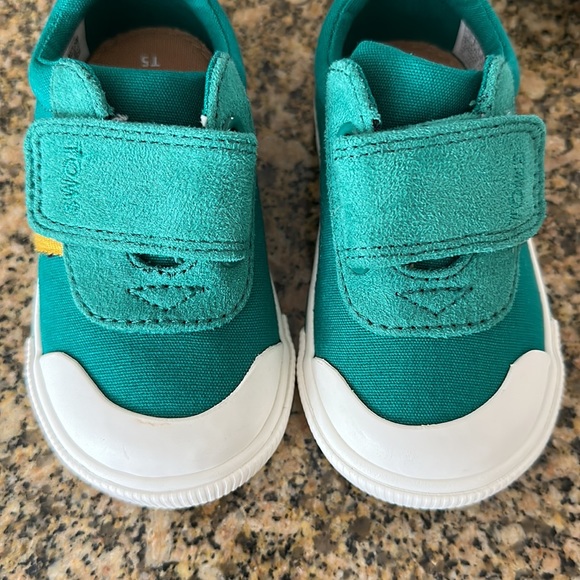 BNWT Toms 5T Shoes - Picture 4 of 5